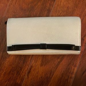 Kate Spade new York Wristlet Wallet Clutch Leather